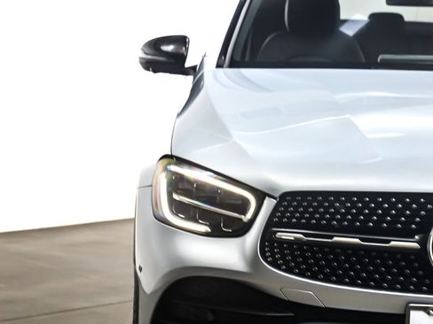 Used 2023 Mercedes-Benz GLC 300 4MATIC Coupe image 15