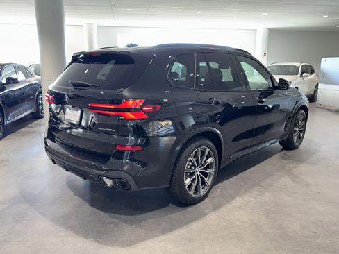 New 2026 BMW X5 xDrive50e w/ M Sport Package image 7