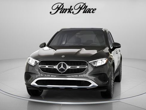 Used 2026 Mercedes-Benz GLC 300 4MATIC image 34