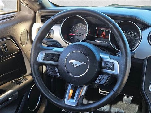 Used 2015 Ford Mustang Premium image 12