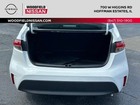 Used 2024 Toyota Corolla LE FWD image 15