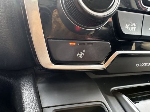 Used 2017 Honda CR-V Touring image 27