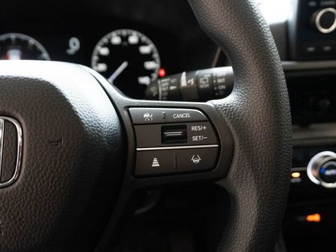 Certified 2025 Honda CR-V EX image 19