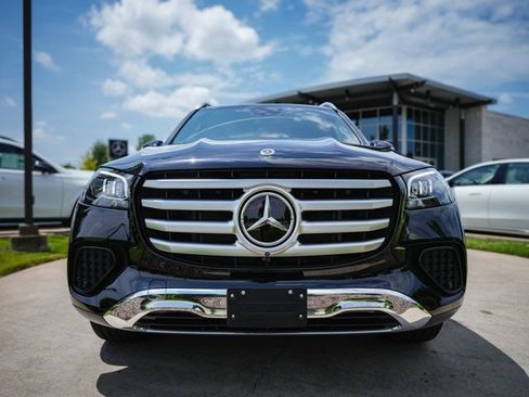 Certified 2025 Mercedes-Benz GLS 450 4MATIC image 7