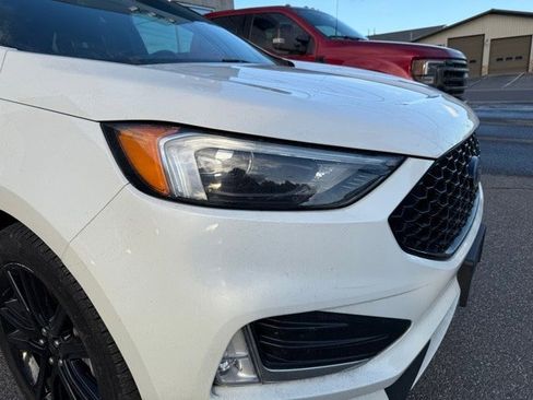 Used 2022 Ford Edge ST-Line w/ Class II Trailer Tow Package image 30
