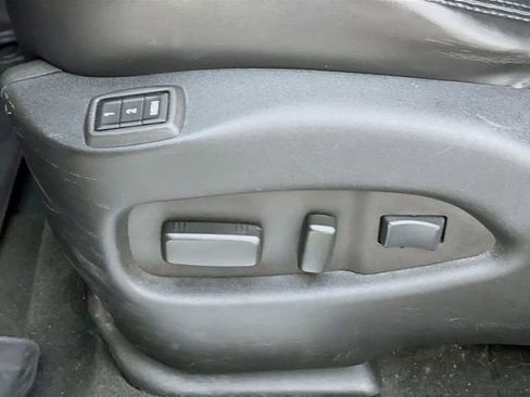 Used 2011 Cadillac SRX Performance image 11