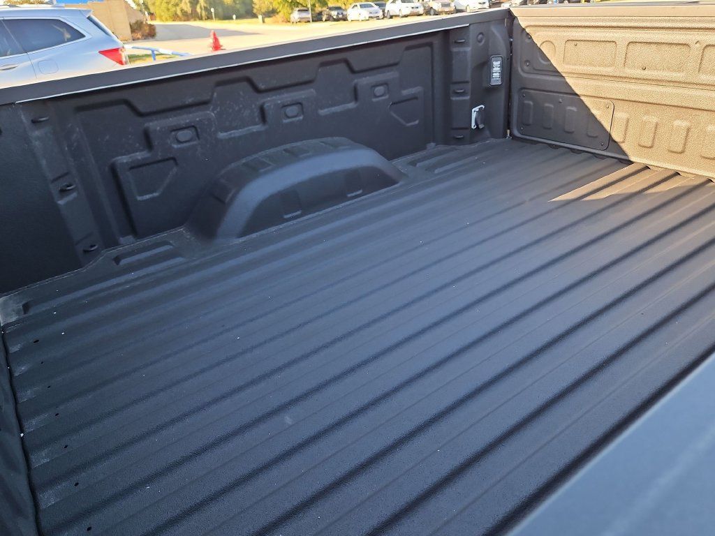 Used 2025 Chevrolet Silverado 2500 LT w/ Trail Boss Package AWD/4WD image 16