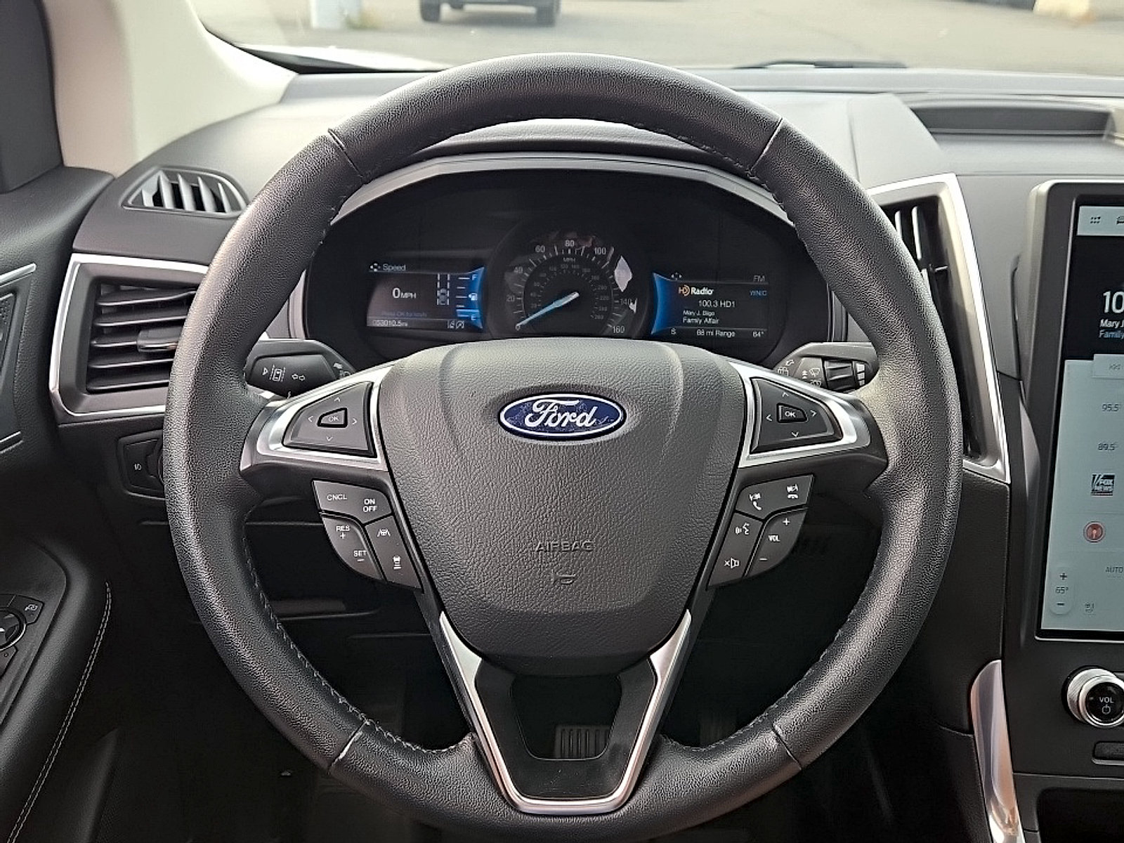 Used 2024 Ford Edge Titanium w/ Equipment Group 301A AWD/4WD image 12