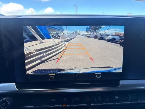 Used 2023 Chevrolet Silverado 1500 LT w/ Protection Package image 20