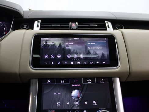 Used 2019 Land Rover Range Rover Sport HSE image 37