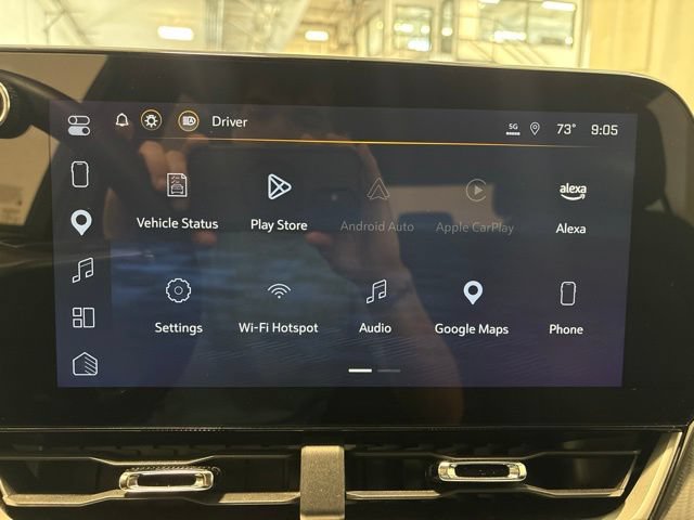 Used 2025 Chevrolet Equinox LT AWD/4WD image 18