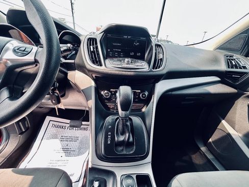 Used 2015 Ford Escape SE w/ Equipment Group 201A image 14