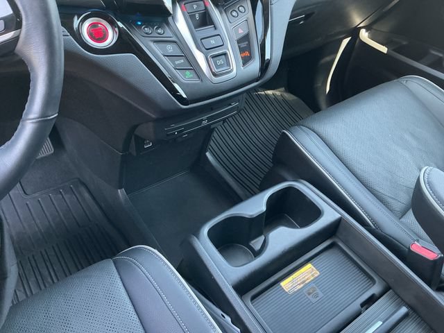 Used 2024 Honda Odyssey Elite image 18