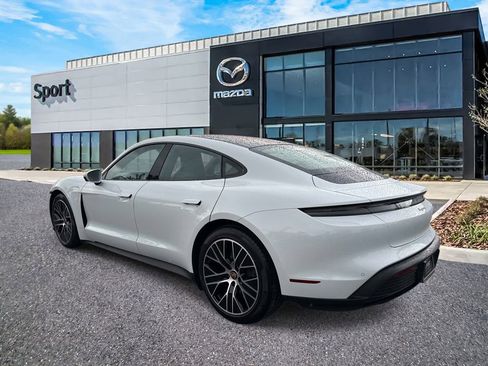 Used 2023 Porsche Taycan RWD image 5