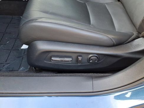 Used 2023 Honda Accord Touring image 17