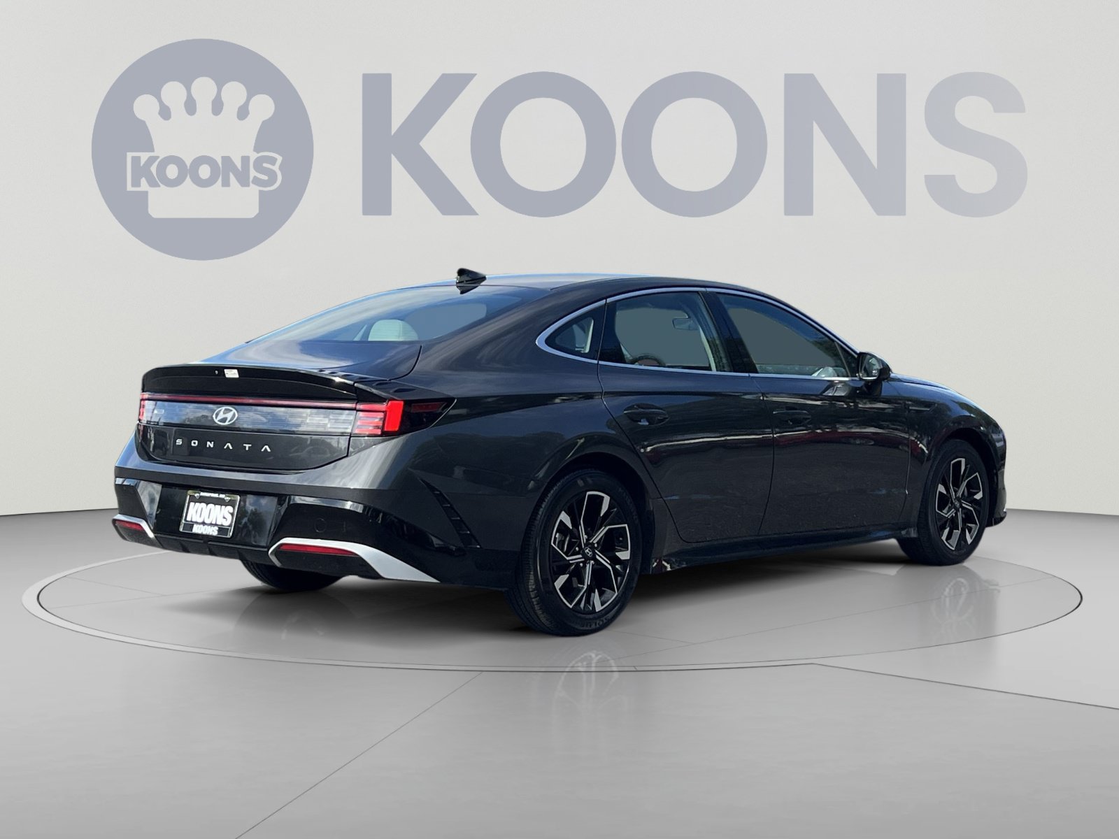 Used 2025 Hyundai Sonata SEL FWD image 8