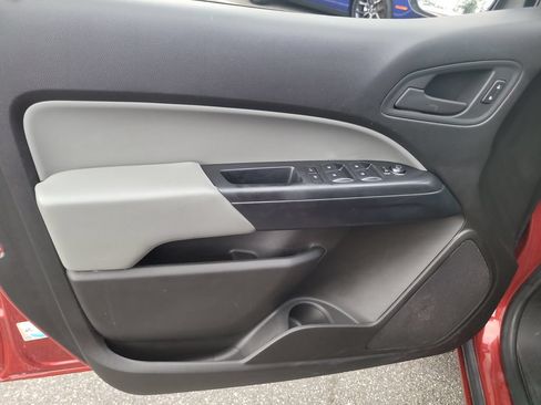 Used 2016 Chevrolet Colorado W/T w/ WT Convenience Package RWD image 14