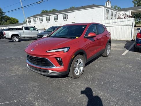 Certified 2024 Buick Encore GX Preferred FWD image 11