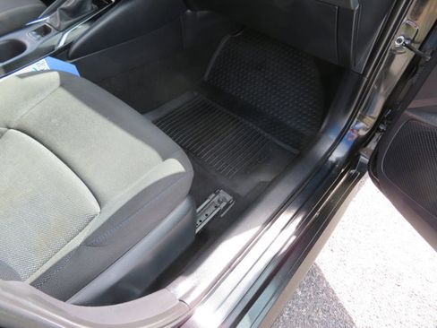 Used 2020 Toyota Corolla SE image 19