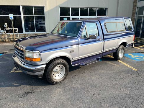 Used 1995 Ford F150 2WD Regular Cab image 2
