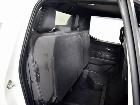 Used 2024 Toyota Tacoma TRD Sport image 20