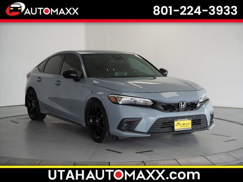 Used 2023 Honda Civic Sport image 1