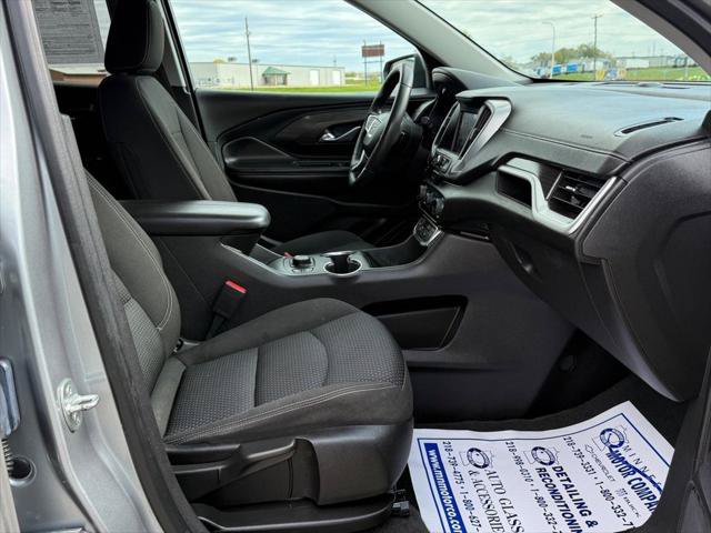 Used 2023 GMC Terrain SLE w/ Driver Convenience Package AWD/4WD image 12