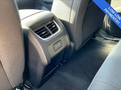 Used 2021 Chevrolet Blazer LT image 31