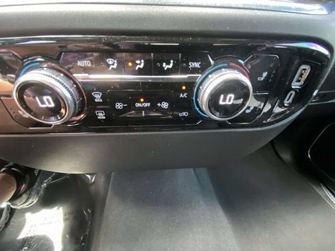 Used 2024 GMC Sierra 1500 Elevation AWD/4WD image 25