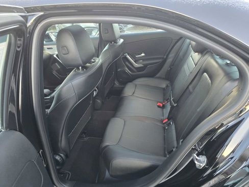 Used 2022 Mercedes-Benz A 220 4MATIC image 16