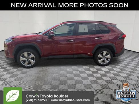 Used 2020 Toyota RAV4 Limited w/ Limited Grade Weather Package AWD/4WD image 4