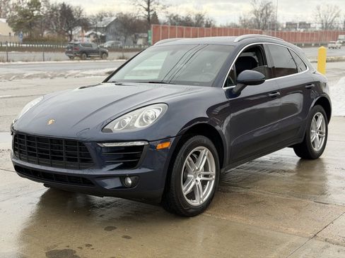 Used 2015 Porsche Macan S image 1