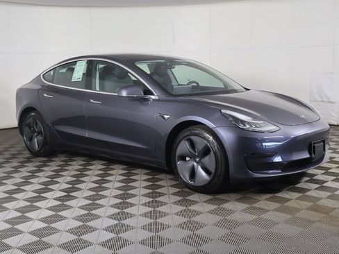 Used 2020 Tesla Model 3 Long Range AWD/4WD image 49