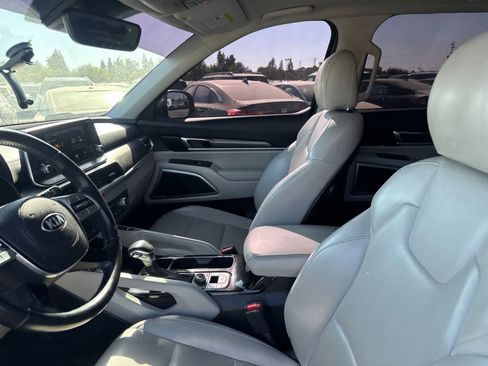 Used 2021 Kia Telluride S FWD image 18