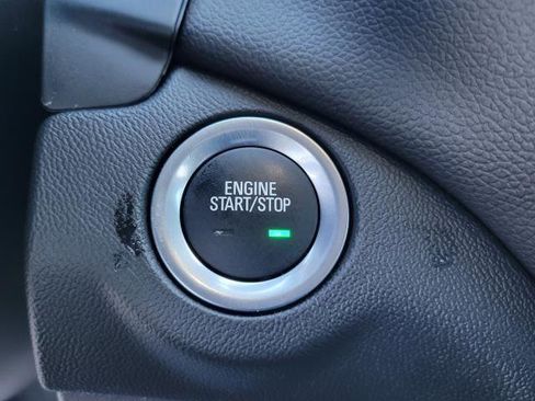 Used 2024 Chevrolet Equinox LT w/ LPO, Floor Liner Package image 19