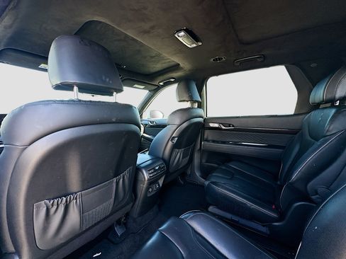 Used 2024 Hyundai Palisade Calligraphy image 26