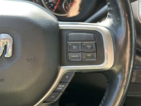 Certified 2020 RAM 2500 Laramie image 27