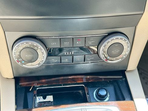 Used 2012 Mercedes-Benz GLK 350 2WD image 13