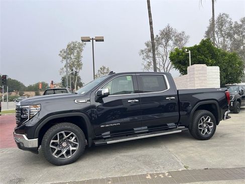 New 2026 GMC Sierra 1500 SLT w/ SLT Premium Plus Package image 6