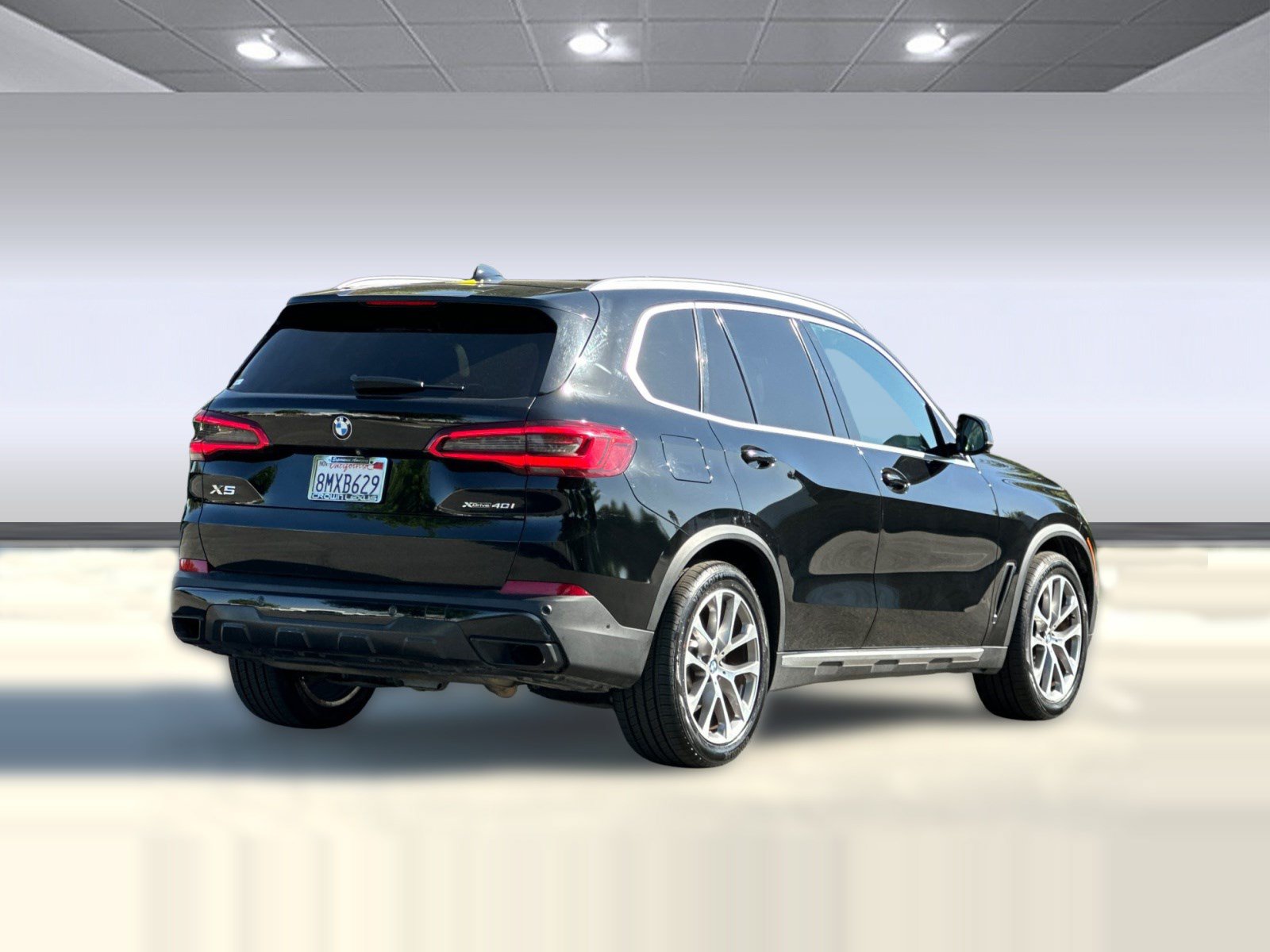 Used 2019 BMW X5 xDrive40i w/ Convenience Package AWD/4WD image 8