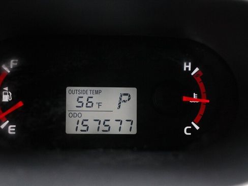 Used 2010 Toyota Matrix S image 7