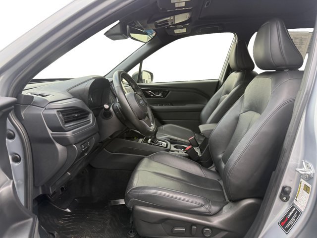 Used 2025 Subaru Forester Limited AWD/4WD image 10