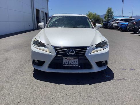 Used 2015 Lexus IS 250 w/ Navigation System Package RWD image 9