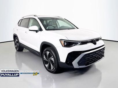 New 2025 Volkswagen Taos SE