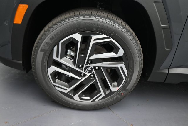 New 2026 Hyundai Tucson Limited AWD/4WD image 23