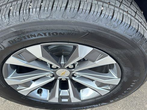Certified 2026 Chevrolet Equinox LT FWD image 10