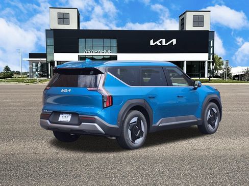 New 2026 Kia EV9 Wind AWD/4WD image 5