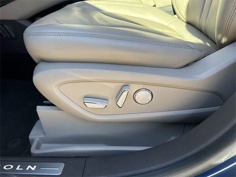 Used 2021 Lincoln Nautilus Reserve w/ Cargo Utility Package image 12