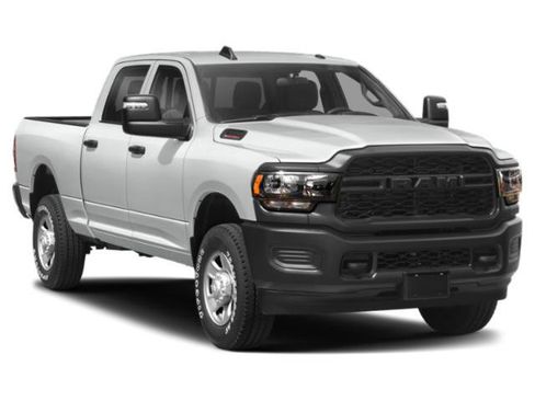 Used 2024 RAM 2500 Tradesman image 9