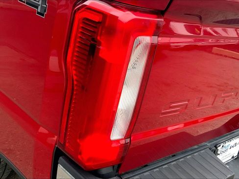 Used 2023 Ford F250 XLT w/ F-250 >10K GVWR Package image 30